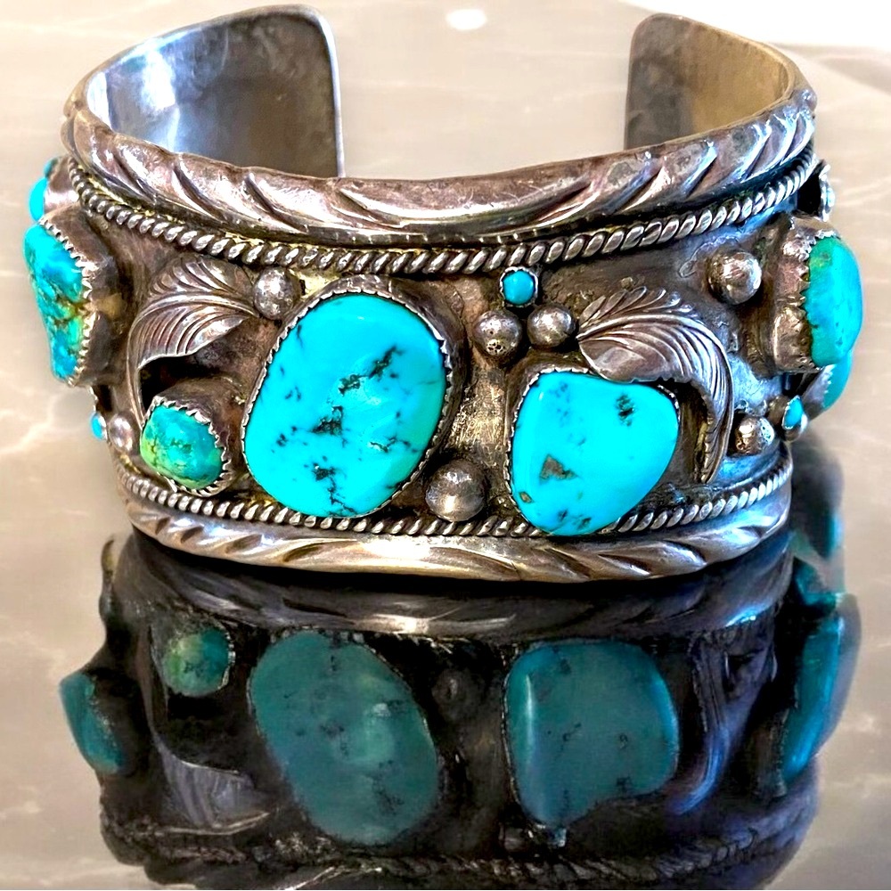 Massive Vintage Navajo Sterling Silver & Turquoise Cuff Bracelet Signed DUTOM! - Picture 14 of 16